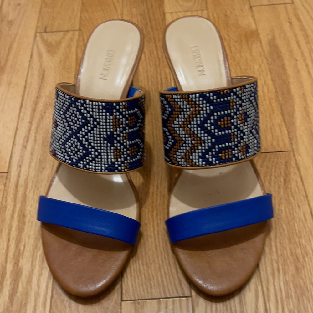Expressions ladies slip on heels size 10